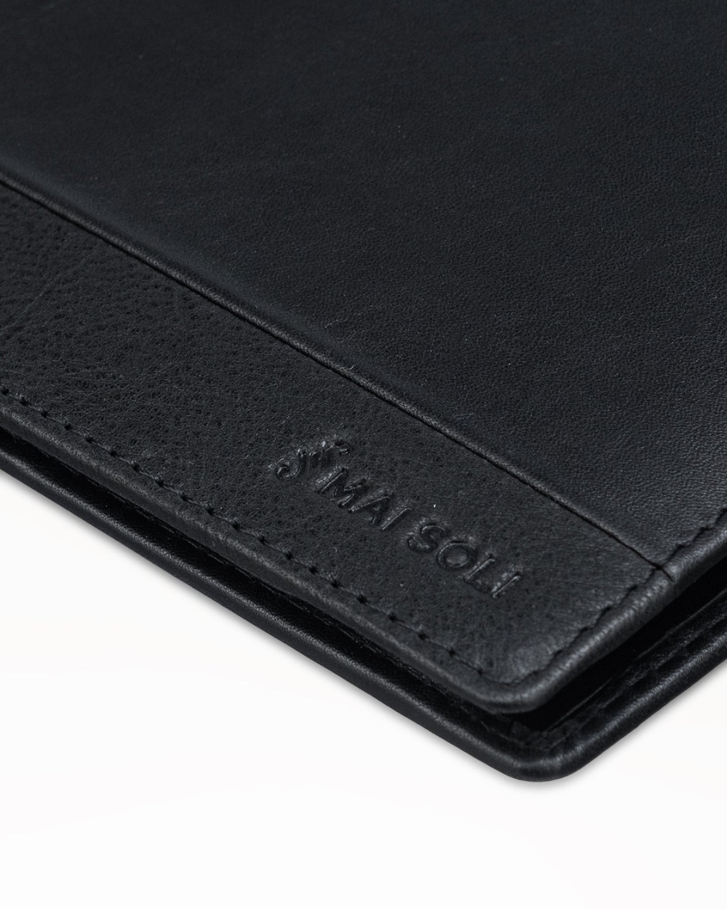 Antique Carry All Travel Wallet- Black