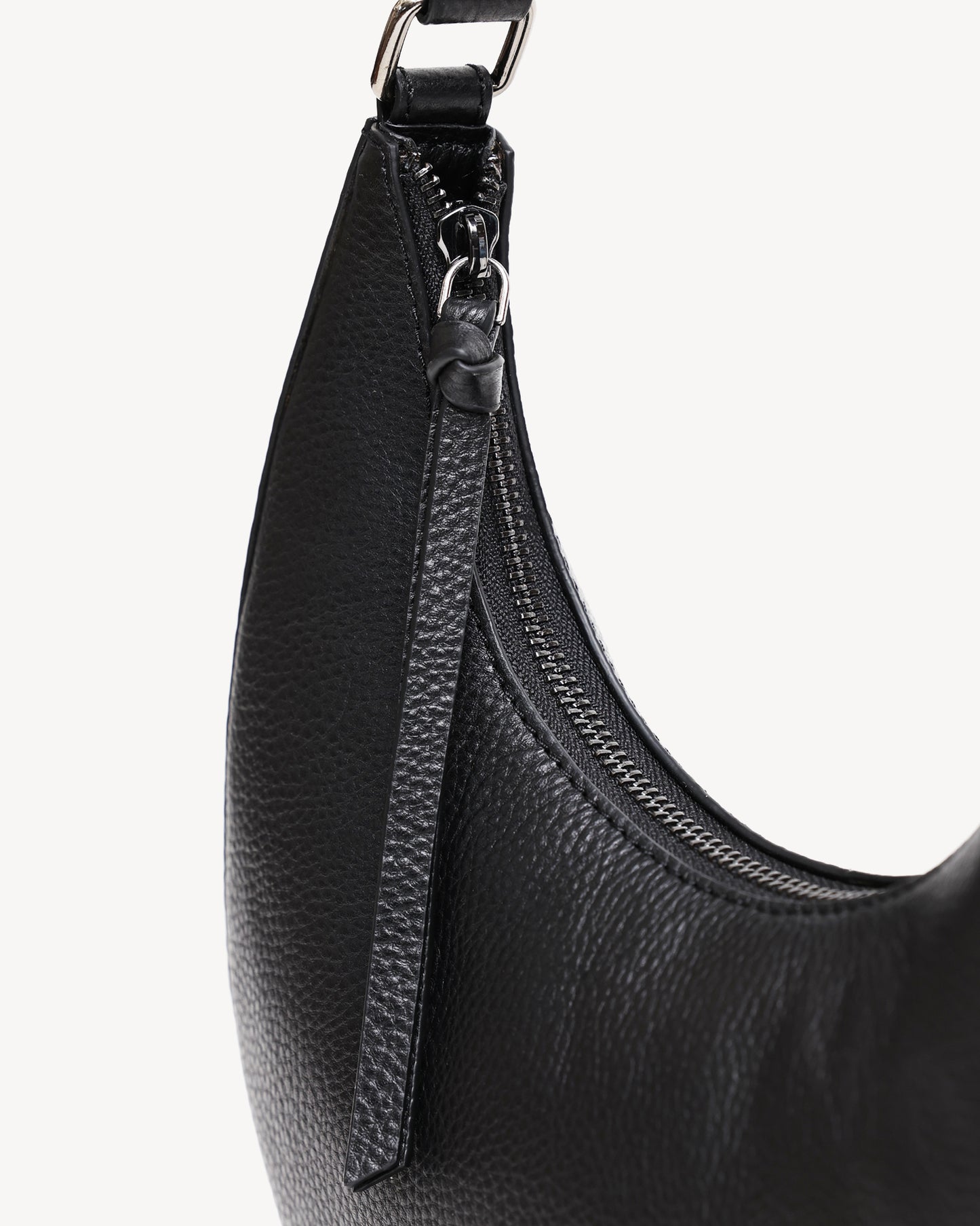 Luna Handbag - Black