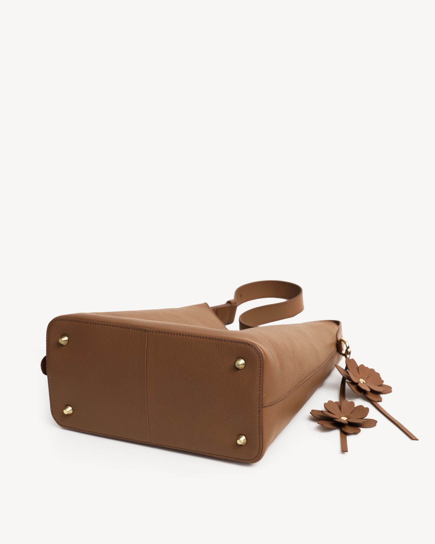 Daphne Bucket Tote Bag (Small) - Tobacco