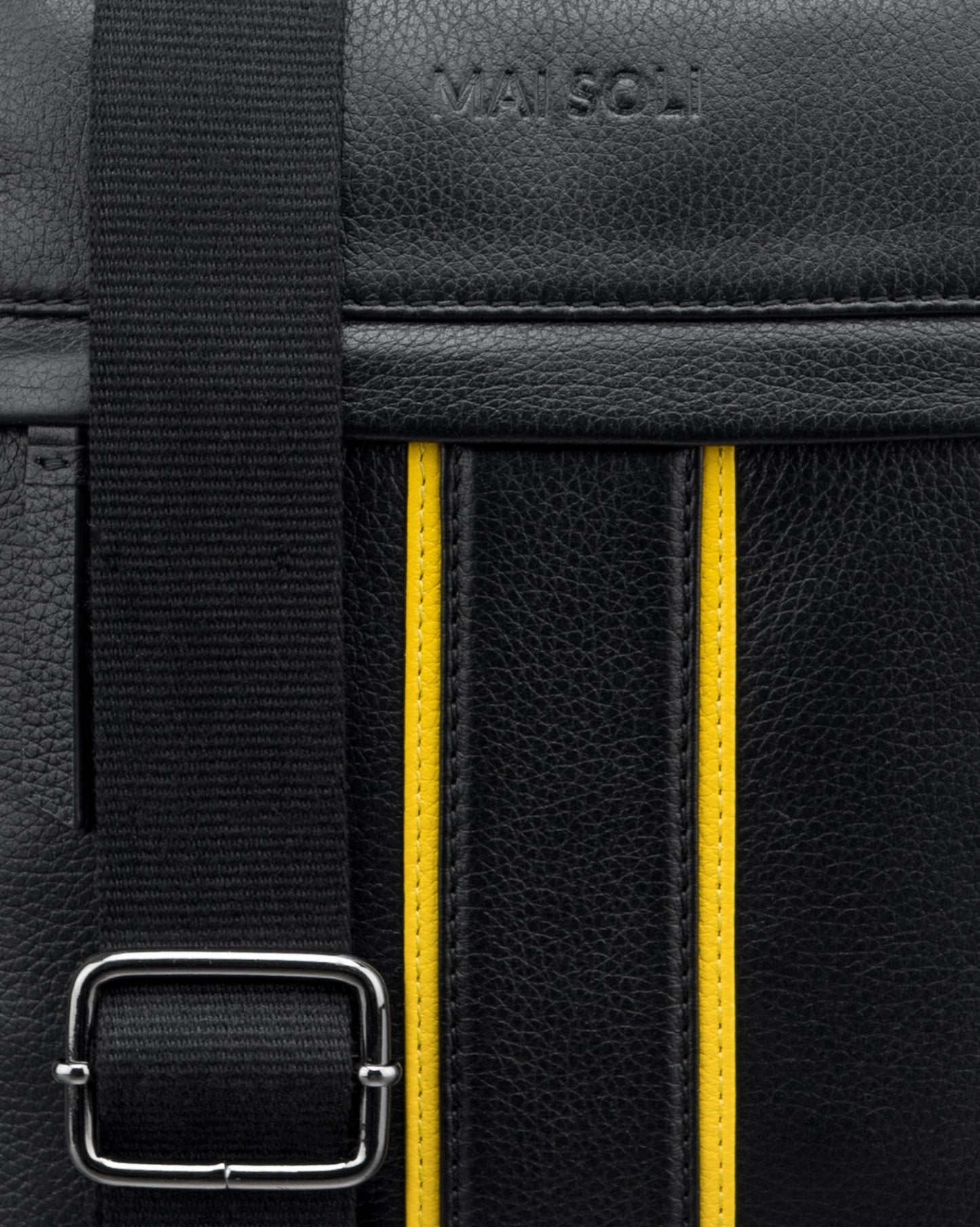 Boston Crossbody Bag - Black
