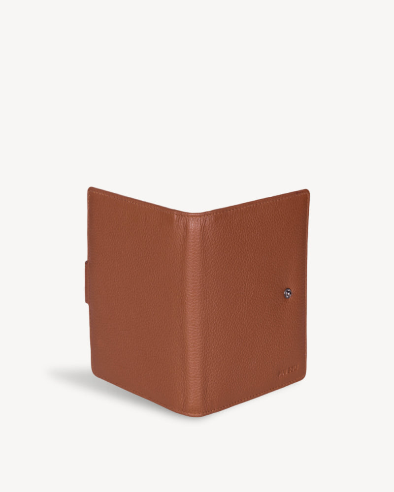 Nomad Travel Wallet- Cognac Brown
