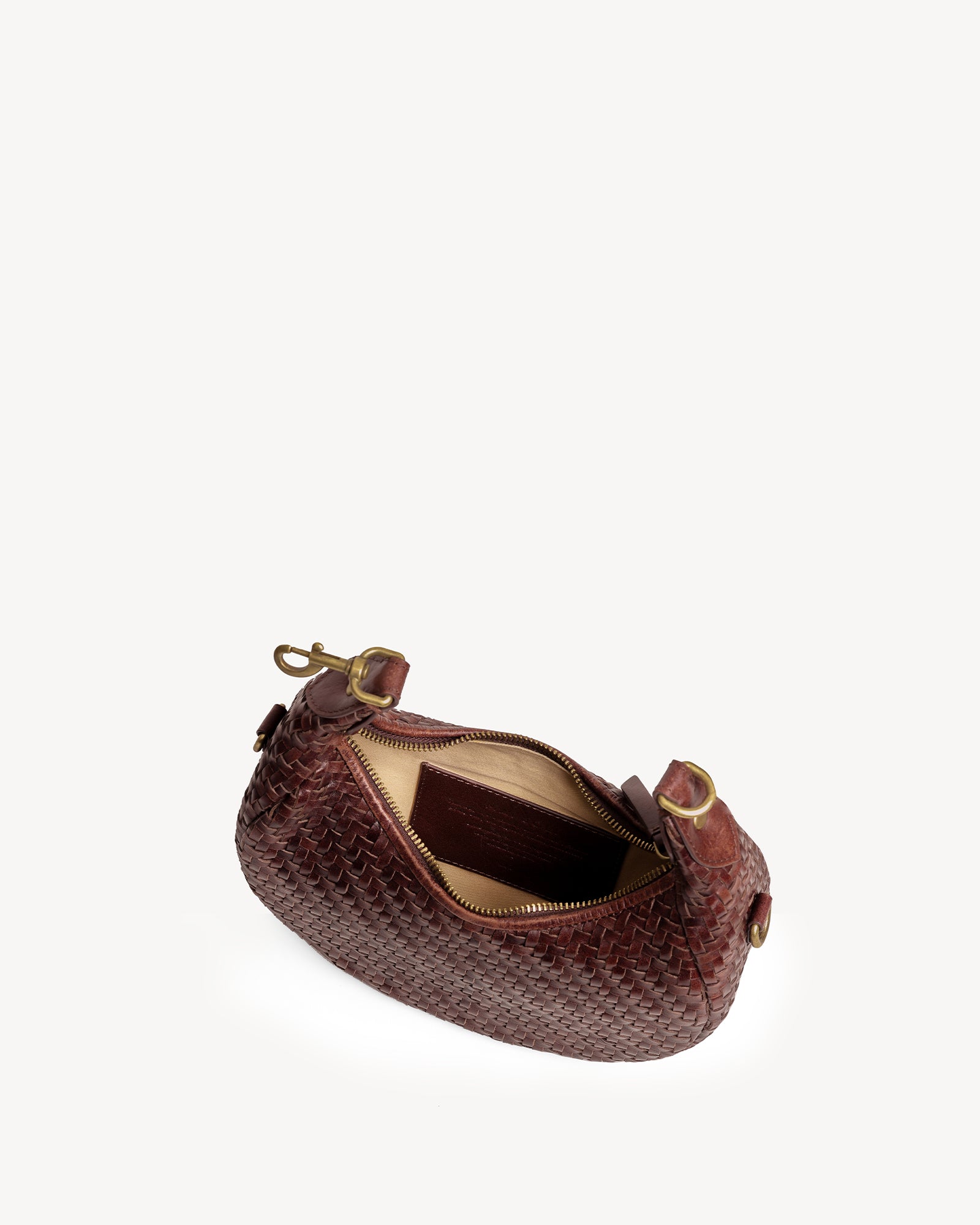 Dew Woven Handbag - Chestnut Brown – Mai Soli