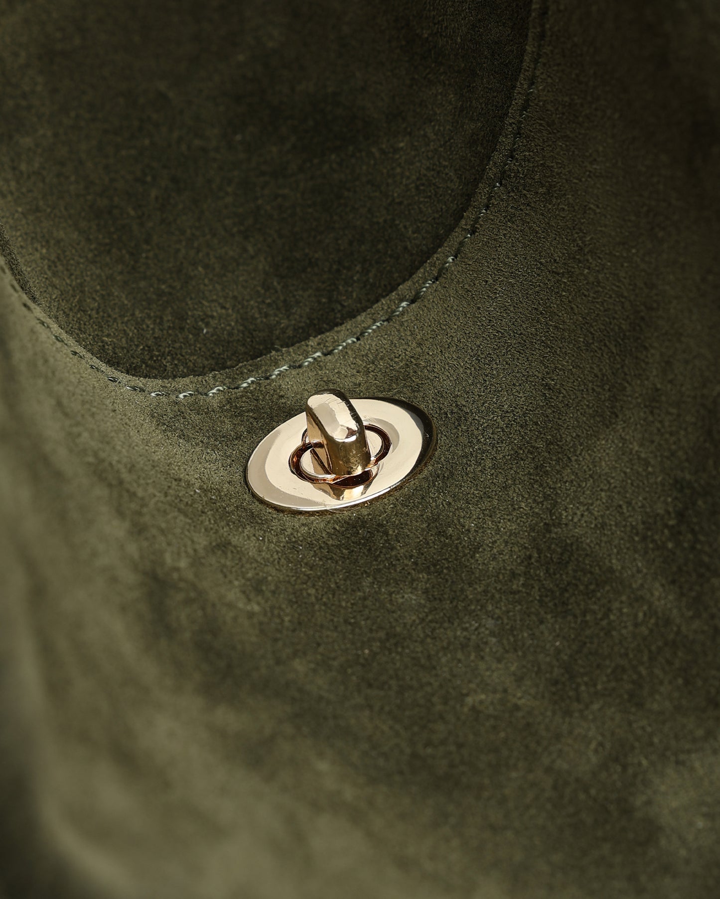 Crescendo Handbag   –  Olive