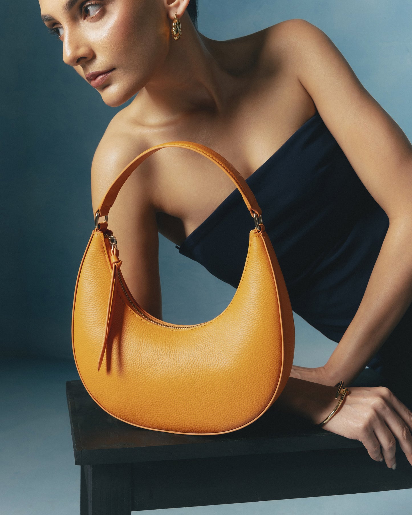 Luna Handbag - Apricot