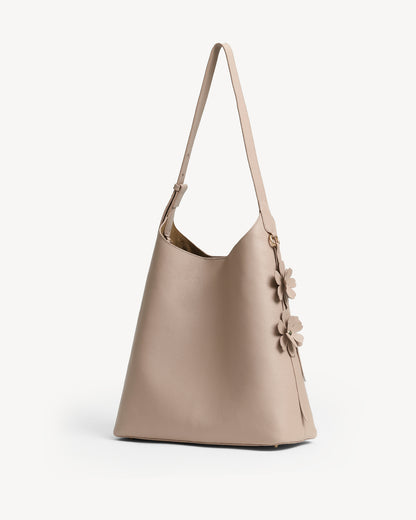 Daphne Large Bucket Tote -Nude