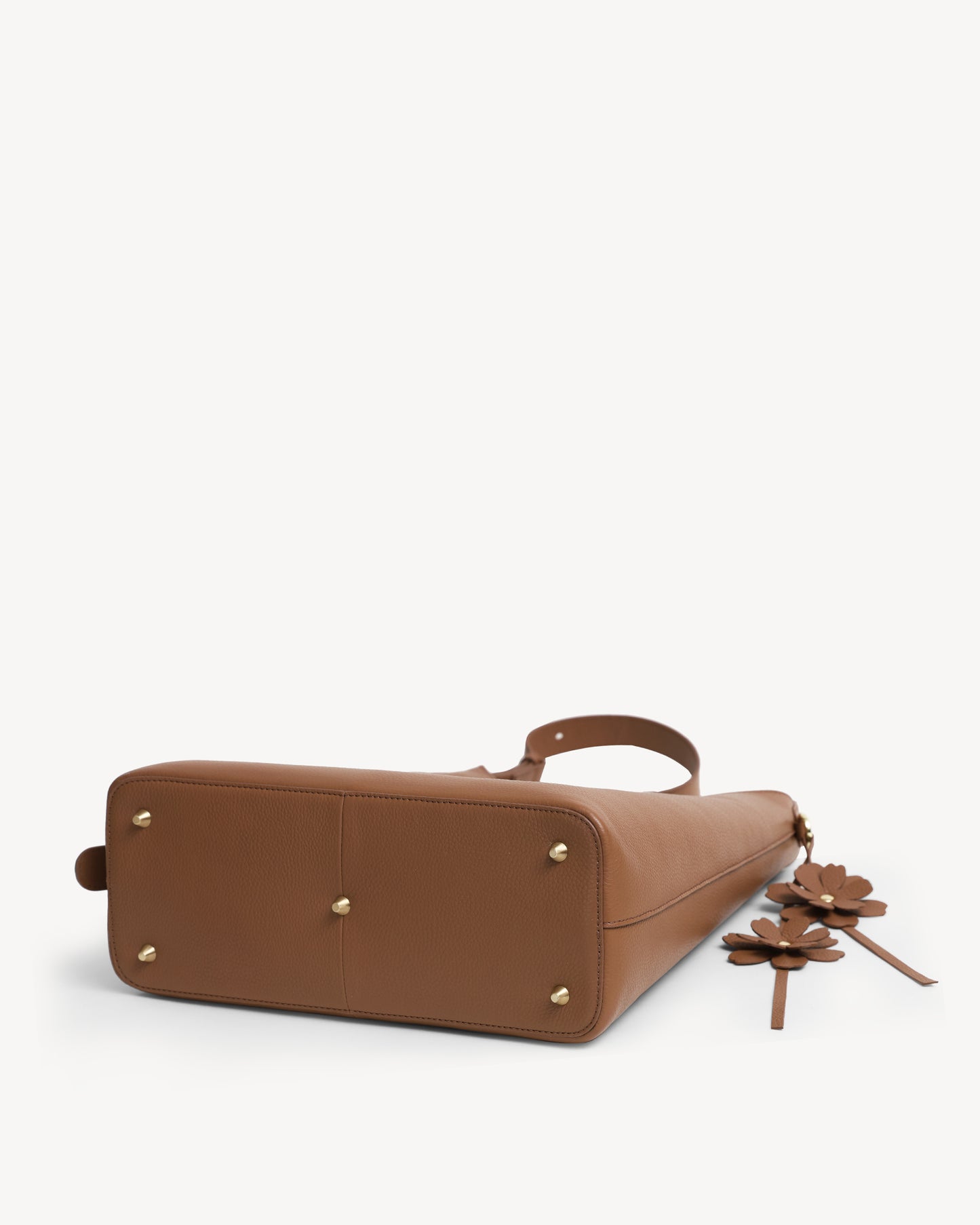 Daphne Large Bucket Tote - Tobacco