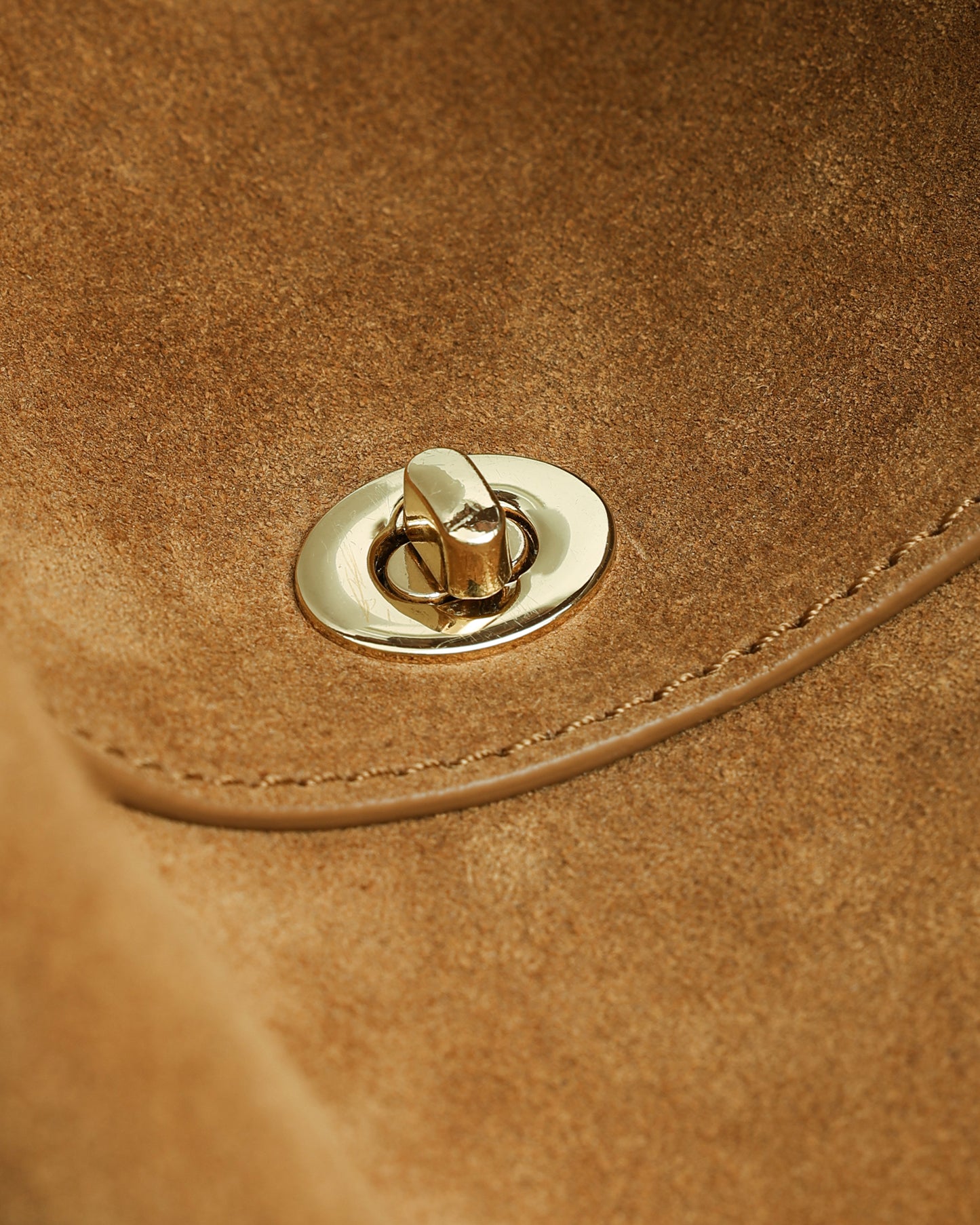 Crescendo Handbag   –  Caramel