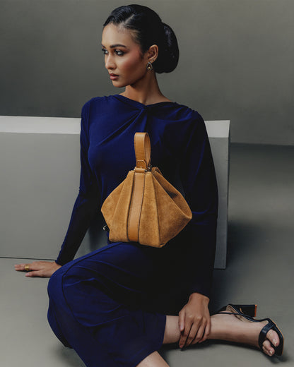 Crescendo Handbag   –  Caramel